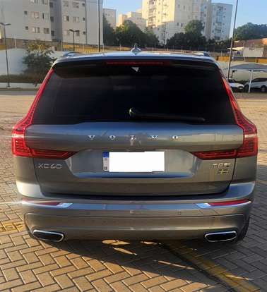 VOLVO-XC60-2019