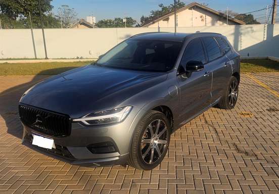 VOLVO-XC60-2019