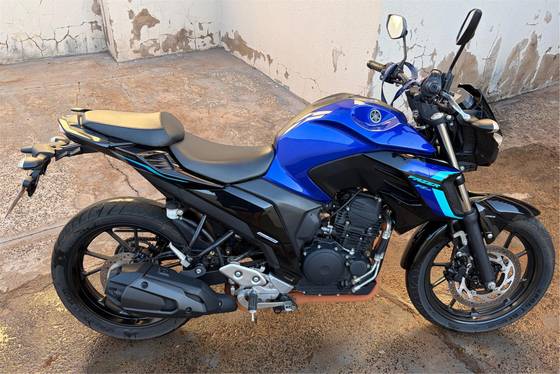 YAMAHA FZ25 FAZER ABS 