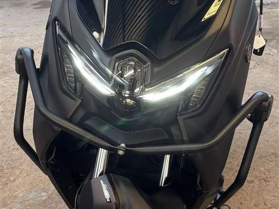 YAMAHA-NMAX CONNECTED 160 ABS YAMAHA-NMAX CONNECTED 160 ABS-2025