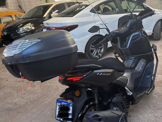 YAMAHA-NMAX CONNECTED 160 ABS YAMAHA-NMAX CONNECTED 160 ABS-2025