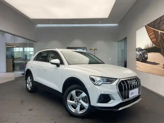 AUDI Q3 2.0 40 TFSI GASOLINA PERFORMANCE QUATTRO TIPTRONIC