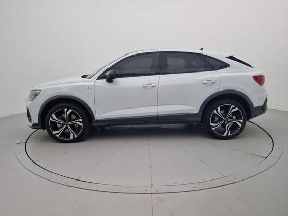 /en/city-belo-horizonte/cate-car-used-car/audi-q3-2024-2-0-40-tfsi-gasoline-sportback-performance-quattro-tiptronic-50212463559377920/-2