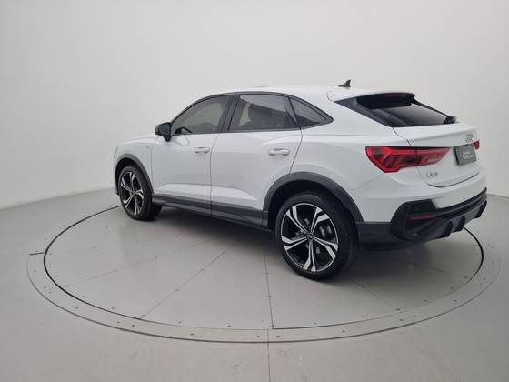 /en/city-belo-horizonte/cate-car-used-car/audi-q3-2024-2-0-40-tfsi-gasoline-sportback-performance-quattro-tiptronic-50212463559377920/-3