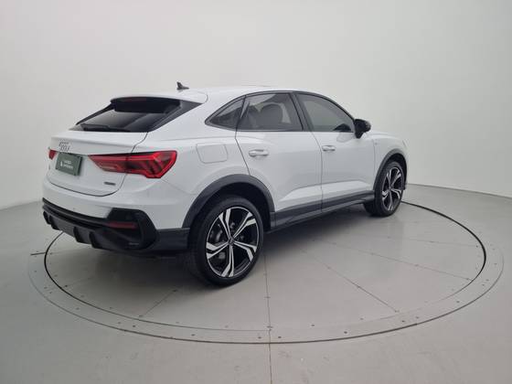 /en/city-belo-horizonte/cate-car-used-car/audi-q3-2024-2-0-40-tfsi-gasoline-sportback-performance-quattro-tiptronic-50212463559377920/-5