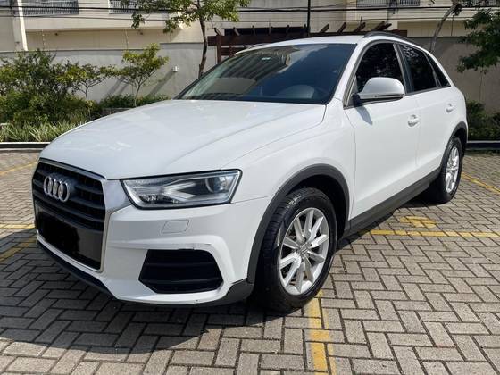 AUDI Q3 1.4 TFSI ATTRACTION FLEX 4P S TRONIC