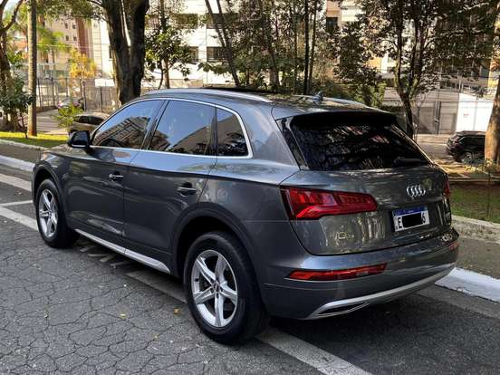 AUDI-Q5-2.0 TFSI GASOLINA AMBIENTE S TRONIC AUDI-Q5-2018