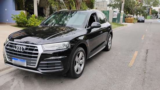 AUDI-Q5-2018
