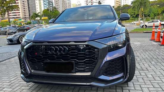 AUDI-RS Q8-2020