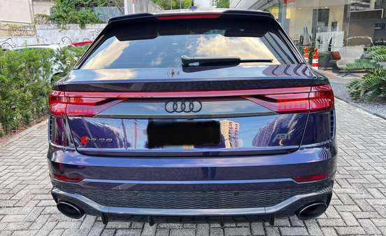 AUDI-RS Q8-2020