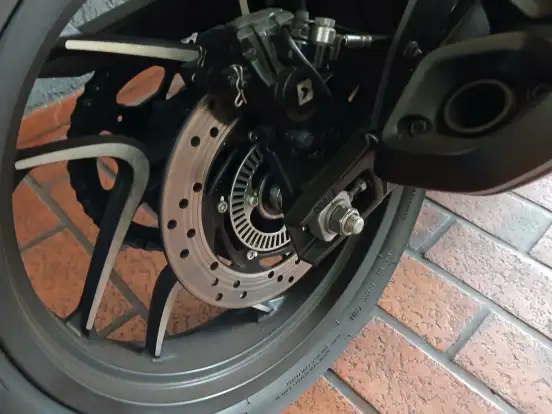 BAJAJ-DOMINAR 400-2024