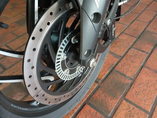 BAJAJ-DOMINAR 400 BAJAJ-DOMINAR 400-2024