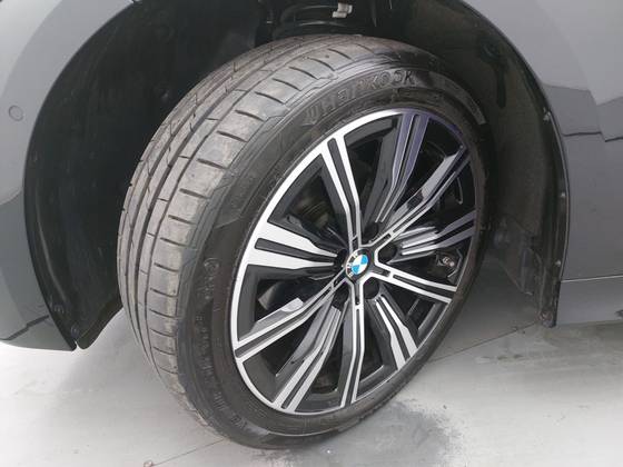 /en/city/cate-car-used-car/bmw-320i-2025-2-0-16v-turbo-flex-gp-automatic-50213562695615488/-11