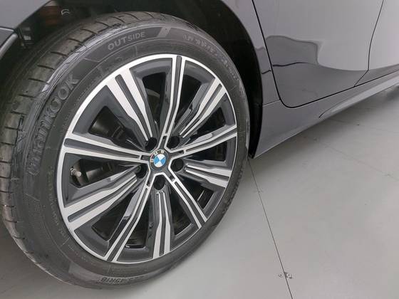 /en/city/cate-car-used-car/bmw-320i-2025-2-0-16v-turbo-flex-gp-automatic-50213562695615488/-14