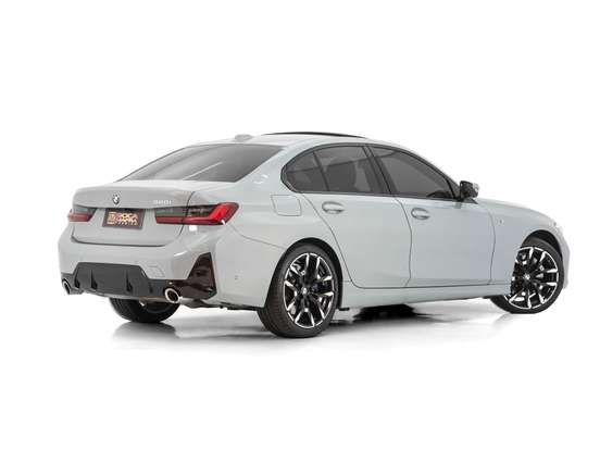 BMW-320i-2026