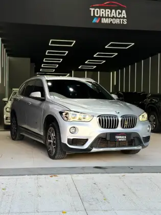 BMW X1 2.0 16V TURBO ACTIVEFLEX SDRIVE20I X-LINE 4P AUTOMÁTICO BMW X1 2.0 16V TURBO ACTIVEFLEX SDRIVE20I X-LINE 4P AUTOMÁTICO