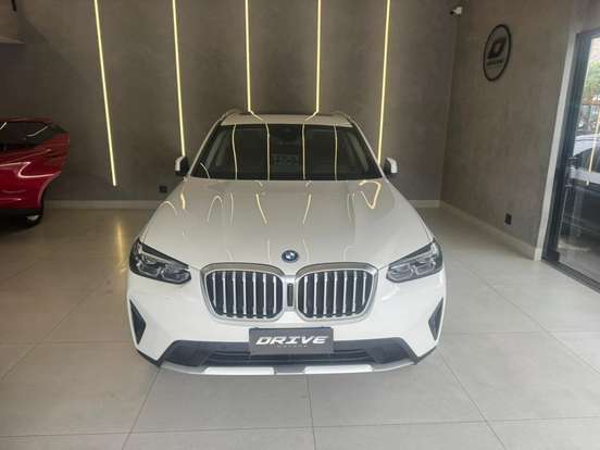 BMW-X3-2.0 16V HÍBRIDO X LINE XDRIVE30E STEPTRONIC BMW-X3-2023