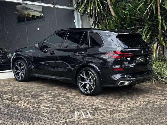 BMW-X5-2023