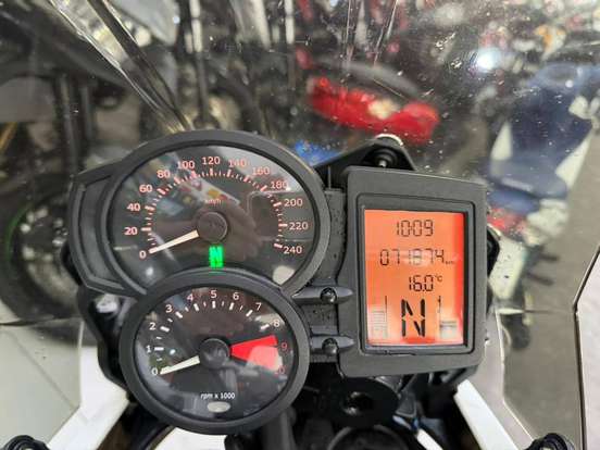 BMW-F 800 GS BMW-F 800 GS-2010