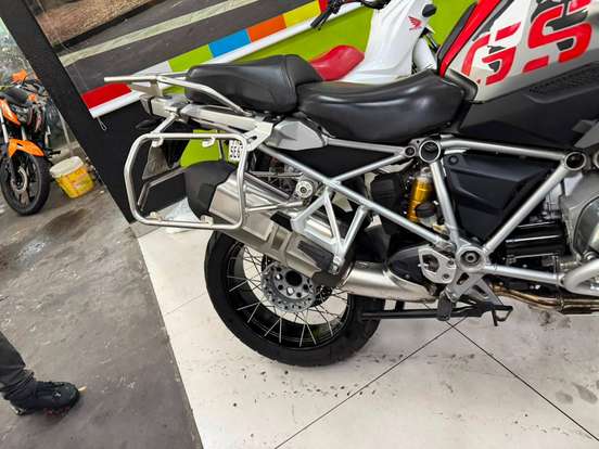 BMW-R 1200 GS BMW-R 1200 GS-2013