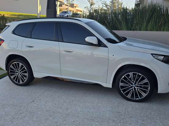 BMW-X1-2.0 16V TURBO GASOLINA SDRIVE20I M SPORT STEPTRONIC BMW-X1-2024