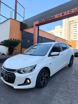 CHEVROLET ONIX 1.0 FLEX PLUS LT MANUAL CHEVROLET ONIX 1.0 FLEX PLUS LT MANUAL