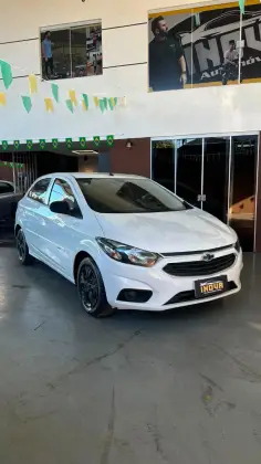 CHEVROLET ONIX 1.0 MPFI JOY 8V FLEX 4P MANUAL CHEVROLET ONIX 1.0 MPFI JOY 8V FLEX 4P MANUAL