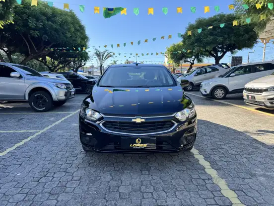 CHEVROLET-ONIX-1.4 MPFI LT 8V FLEX 4P AUTOMÁTICO CHEVROLET-ONIX-2018