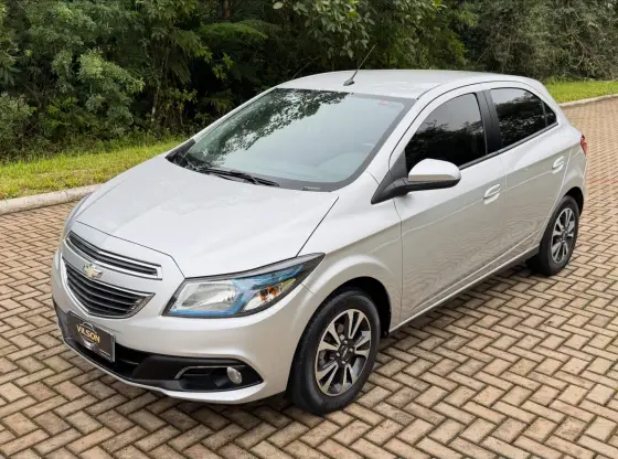 CHEVROLET ONIX 1.4 MPFI LTZ 8V FLEX 4P AUTOMÁTICO