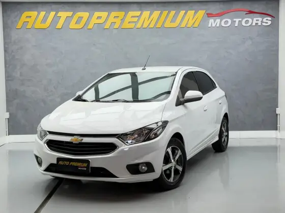 CHEVROLET ONIX 1.4 MPFI LTZ 8V FLEX 4P AUTOMÁTICO CHEVROLET ONIX 1.4 MPFI LTZ 8V FLEX 4P AUTOMÁTICO