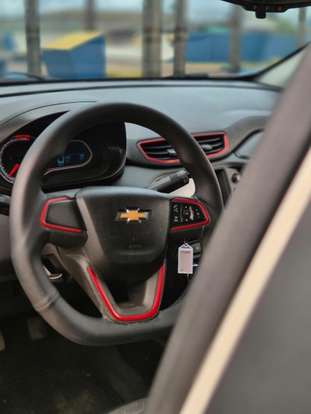 CHEVROLET-ONIX-2017