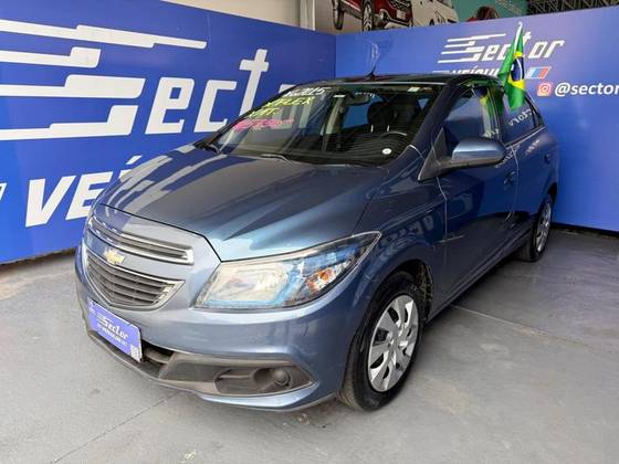 CHEVROLET ONIX 2015 1.4 MPFI LT 8V FLEX 4P AUTOMÁTICO