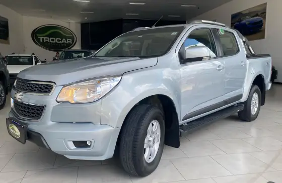 CHEVROLET S10 2.8 LT 4X4 CD 16V TURBO DIESEL 4P AUTOMÁTICO CHEVROLET S10 2.8 LT 4X4 CD 16V TURBO DIESEL 4P AUTOMÁTICO