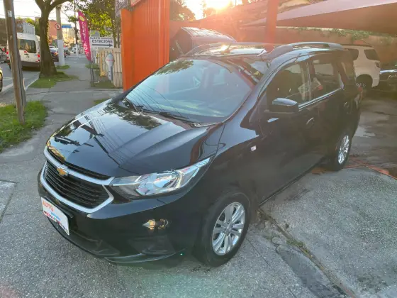 CHEVROLET SPIN 1.8 LT 8V FLEX 4P MANUAL CHEVROLET SPIN 1.8 LT 8V FLEX 4P MANUAL