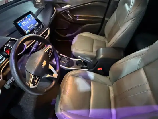 CHEVROLET-TRACKER-2021