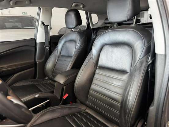 CHEVROLET-TRACKER-2021