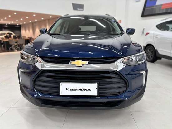 CHEVROLET-TRACKER-2024
