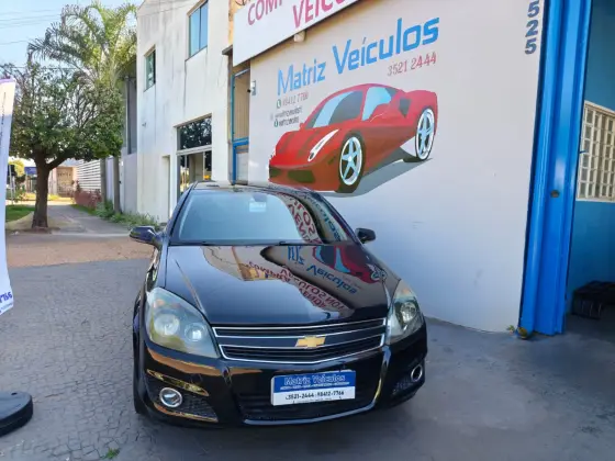 CHEVROLET VECTRA 2.0 MPFI GT-X HATCH 8V FLEX 4P AUTOMÁTICO CHEVROLET VECTRA 2.0 MPFI GT-X HATCH 8V FLEX 4P AUTOMÁTICO