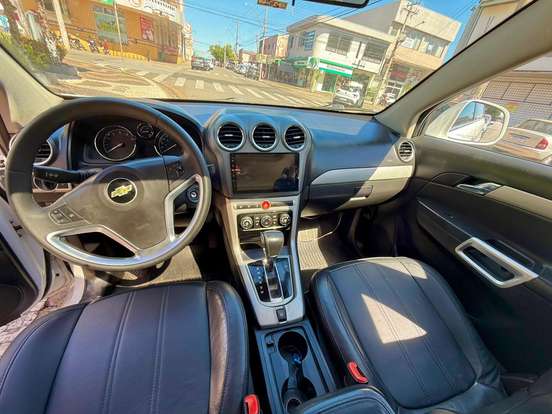 CHEVROLET-CAPTIVA-2011