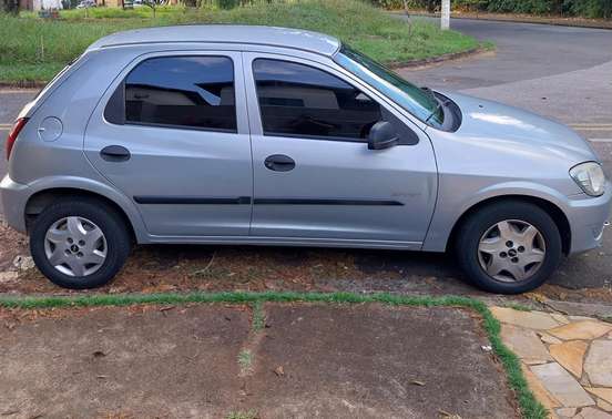 CHEVROLET-CELTA-2010