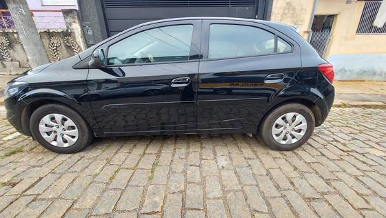 CHEVROLET ONIX 1.0 MPFI LT 8V FLEX 4P MANUAL