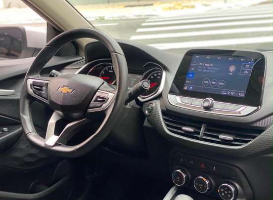 CHEVROLET-ONIX-2022