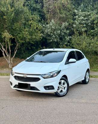CHEVROLET-ONIX-1.4 MPFI LT 8V FLEX 4P AUTOMÁTICO CHEVROLET-ONIX-2019