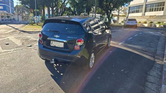CHEVROLET-SONIC-2013