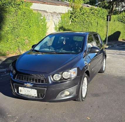 CHEVROLET-SONIC-2013