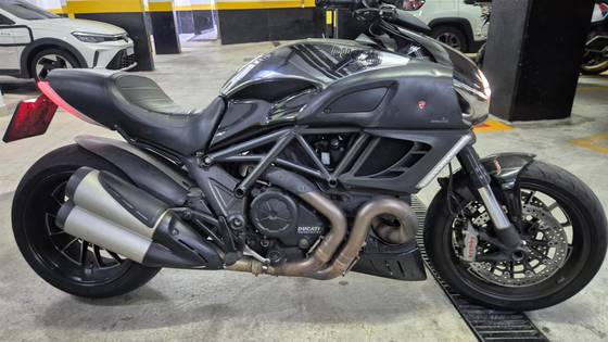 DUCATI DIAVEL CROMO 