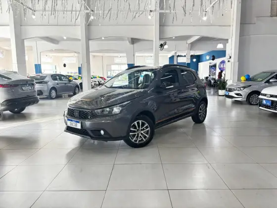 FIAT ARGO 1.3 FIREFLY FLEX TREKKING CVT FIAT ARGO 1.3 FIREFLY FLEX TREKKING CVT