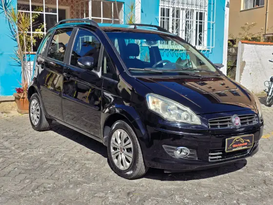 FIAT IDEA 1.4 MPI ATTRACTIVE 8V FLEX 4P MANUAL FIAT IDEA 1.4 MPI ATTRACTIVE 8V FLEX 4P MANUAL