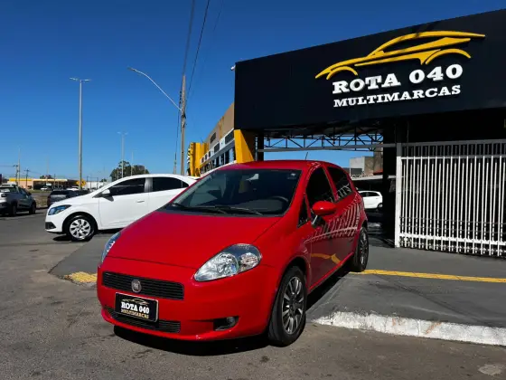 FIAT PUNTO 1.6 ESSENCE 16V FLEX 4P MANUAL FIAT PUNTO 1.6 ESSENCE 16V FLEX 4P MANUAL