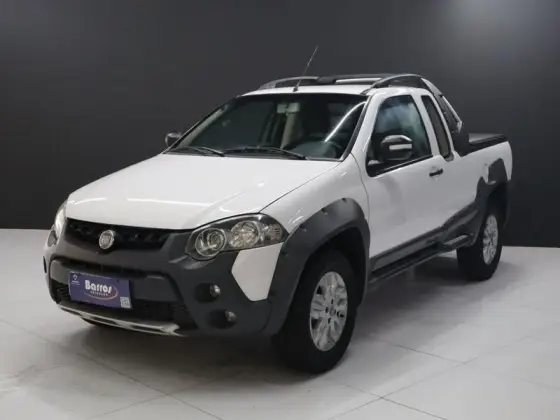FIAT STRADA 1.8 MPI ADVENTURE CE 16V FLEX 2P MANUAL FIAT STRADA 1.8 MPI ADVENTURE CE 16V FLEX 2P MANUAL